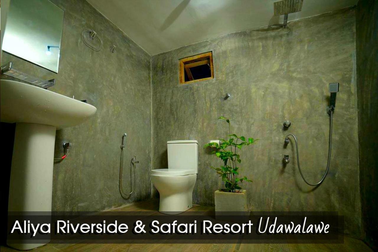 Aliya Riverside & Safari Resort Udawalawe Exterior foto